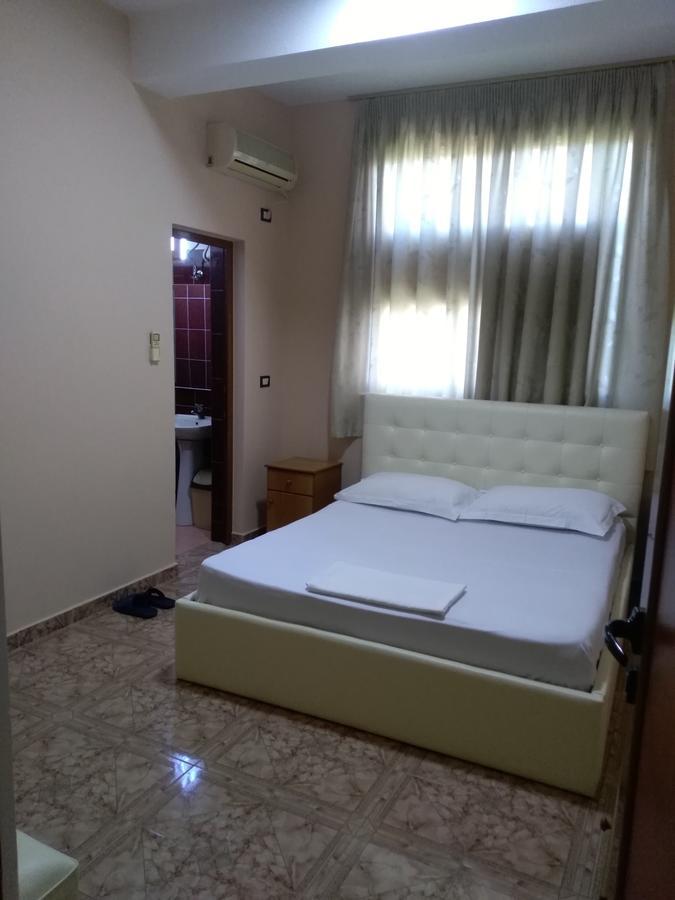 Hotel Gjeli Fier Dış mekan fotoğraf