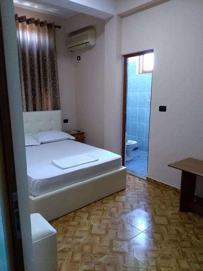Hotel Gjeli Fier Dış mekan fotoğraf